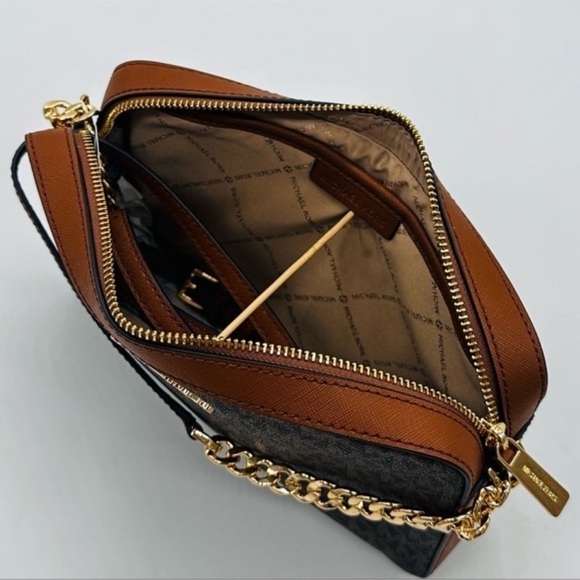 Michael Kors Large EW Crossbody Bag & Large Double Zip Wallet Brown - Picture 10 of 14